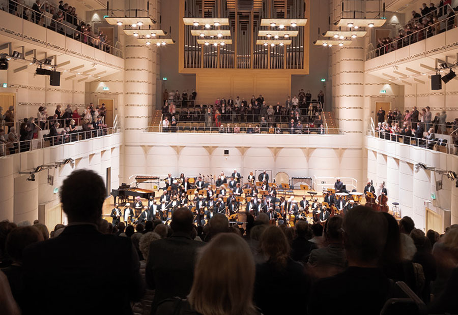 Konzertsaal mit Publikum © Julia Unkel